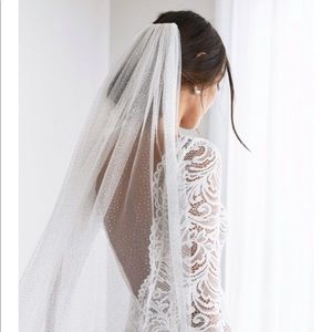 Grace Loves Lace Shimmy Veil-Ivory Silver